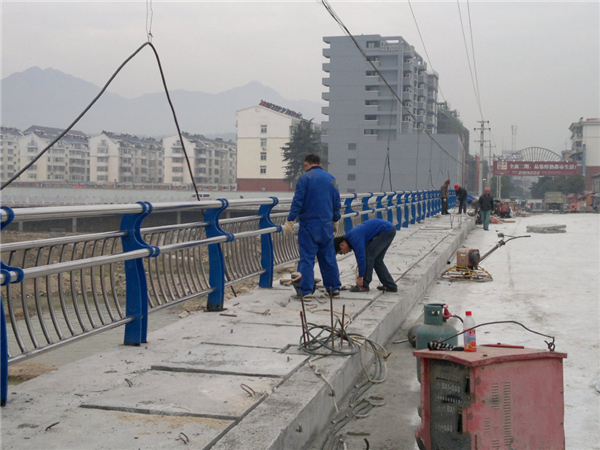 宁波不锈钢桥梁栏杆